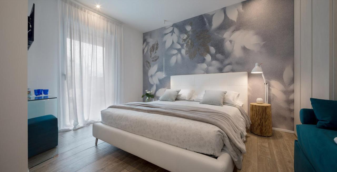 B&B Le Farfalle San Felice del Benaco Exteriör bild